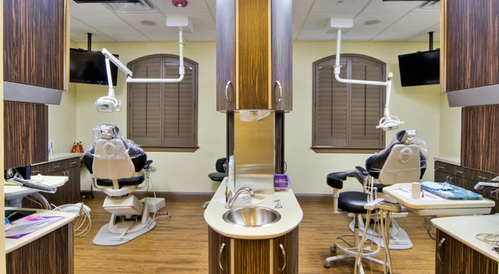 Dental treatment room with two chairs